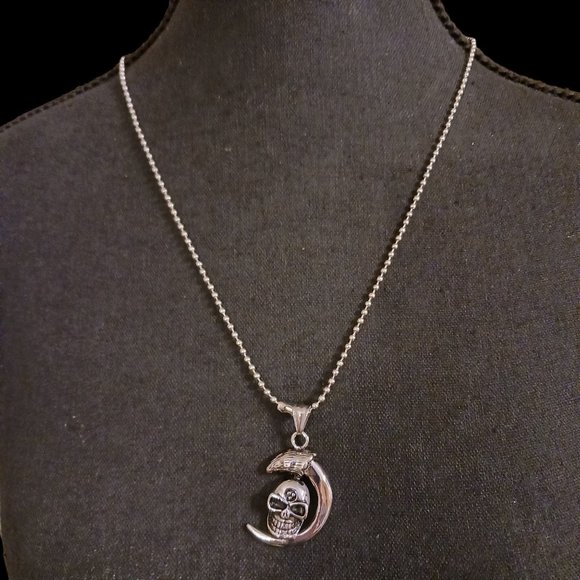 Gunmetal Skull Ball Bead Necklace - Picture 3 of 6